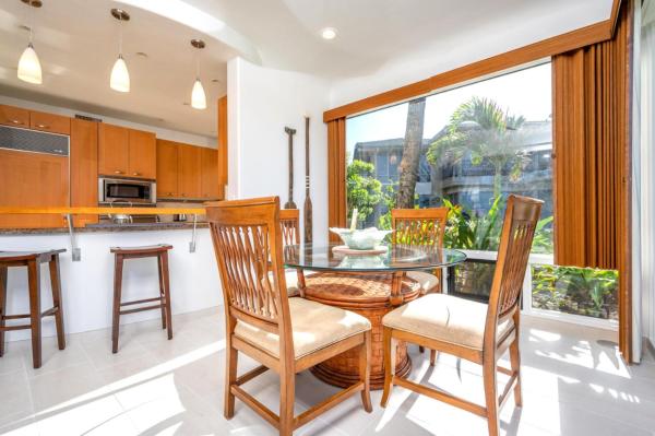 Kapalua Bay Villas 3 Free Rental Cars KBM Resorts 180 Degree views 3 Units 5 Bedrooms ML-2032, Забронировать Отель Отели Лахайна 5 звезд, 5*