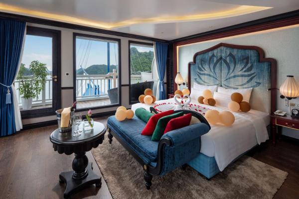 Aurora Cruise, Забронировать  Отели Халонг 5 звезд, 5*