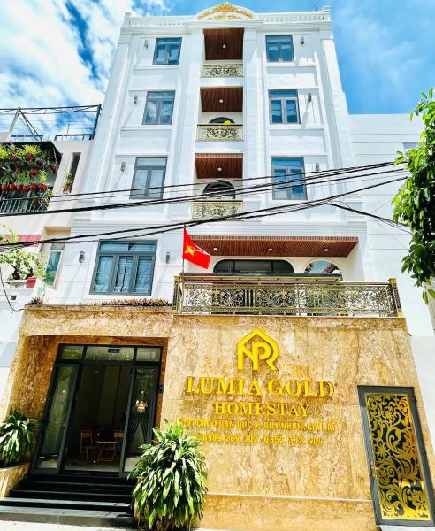 Lumia Gold Beach Homestay, Забронировать  Отели Куинён с парковкой, Парковка