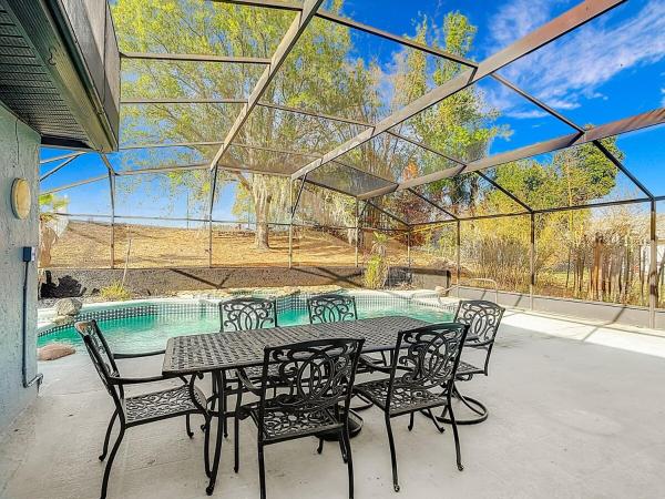 Luxury 4BR Villa Heated Pool Spa 12 Min to Disney, Забронировать  Давенпорт Orlando Metropolitan Area