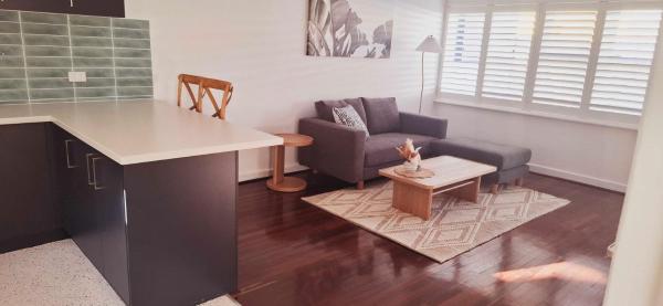 Relaxing Apartment in Rockingham - Hosted by Canstay, 预订 公寓 罗金汉姆 珀斯地区