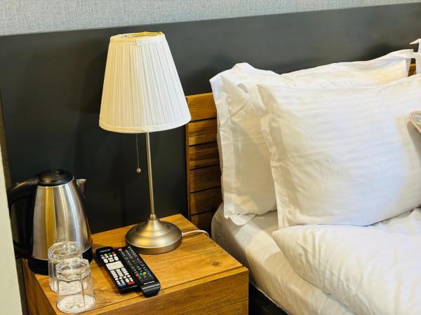 Hotel 62 Uznadze str, Забронировать  Тбилиси Регион Тбилиси