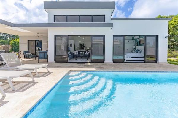Modern Private Pool Villa in Sosua with Fast WiFi and Solar Backup, Забронировать  Сосуа провинция Пуэрто-Плата