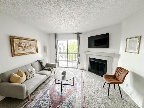 Sleepover Modern 1BD 1BA Austin TX Apartments, Забронировать Апартаменты/квартира Остин Greater Austin