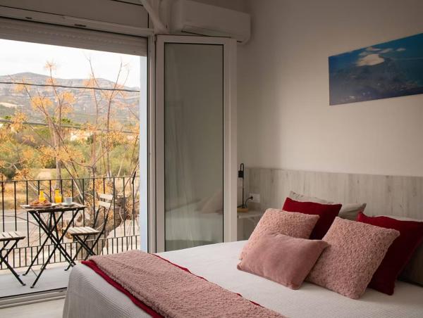 bahia montecarlo, Забронировать  Отели Дельты Эбро с бассейном, Бассейн