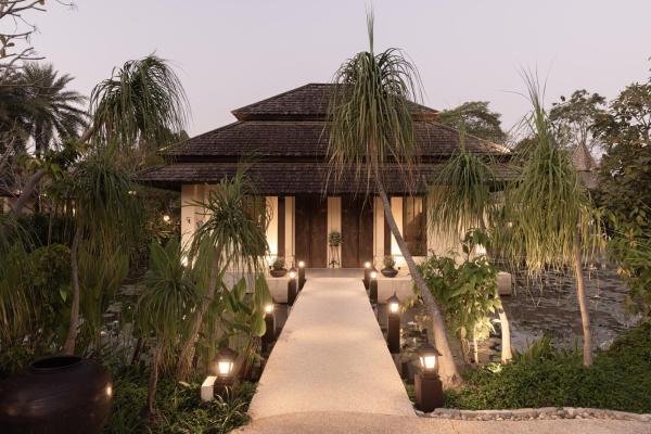 Serene Maerin Villa and Restaurant, Забронировать  СПА-отели Северного Таиланда, SPA-услуги
