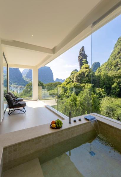 Yangshuo Xishan Resort, Забронировать  Яншо Гуанси