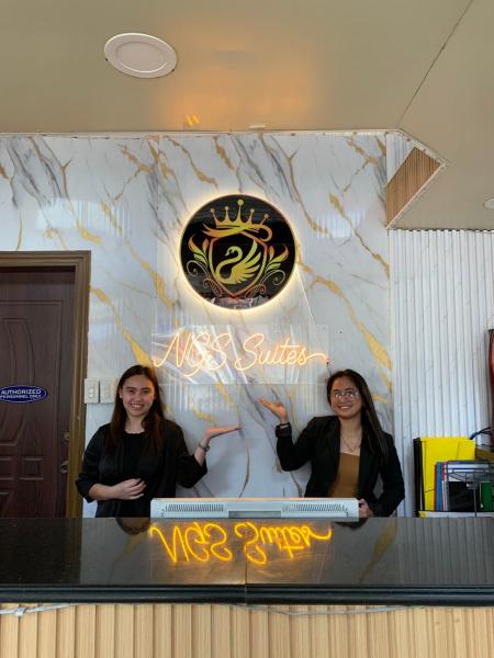 NGS Suites, Забронировать  Отели Лусна с парковкой, Парковка