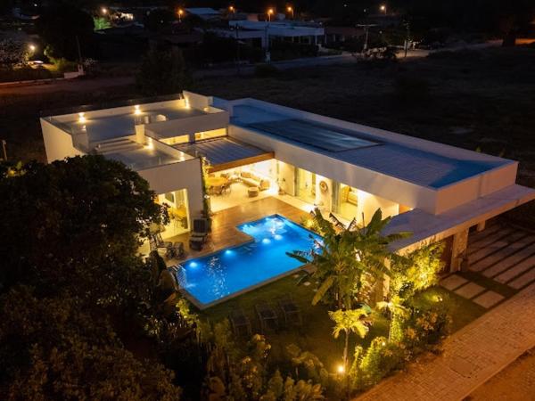 Luxury Villa 5 Suite exclusive access to the beach, Забронировать  Пипа Риу-Гранди-ду-Норти