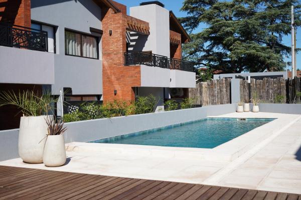Dpto Villa General Belgrano - 50 METROS DEL CENTRO, Забронировать  Отели Calamuchita Valley с бассейном, Бассейн