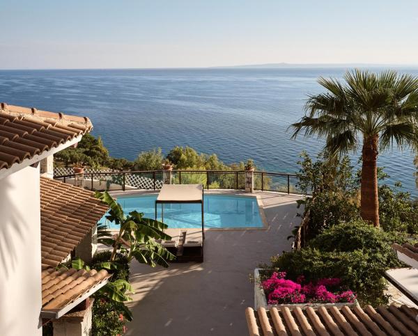 Villa Yiannis - private pool & endless sea view, by ZanteWize, Забронировать  Ксирокастелло Закинф
