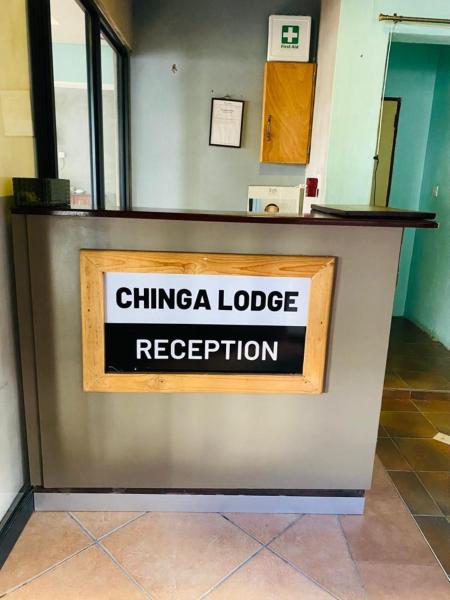 Chinga Lodge, Забронировать  Отели Mashendus с парковкой, Парковка