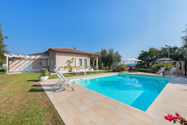 Villa Quiete by Whale Homes, Забронировать  Сояно-дель-Лаго Valtenesi del Garda