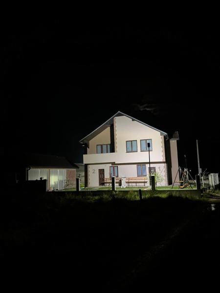 Household Grbovic, Забронировать  Отели Биело-Поле с парковкой, Парковка