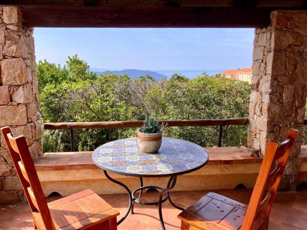 Villa Stella Marina con vista indimenticabile, Забронировать  Отели Коста-Парадизо с парковкой, Парковка