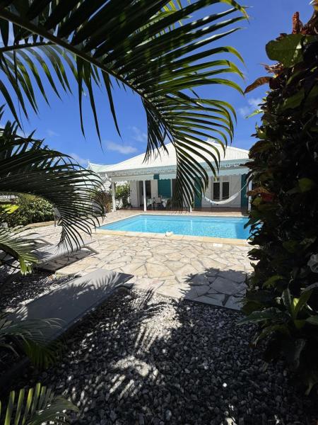 Villa Salsa - sun, pool and relaxation, Забронировать  Отели в центре Сент-Анн, в центре