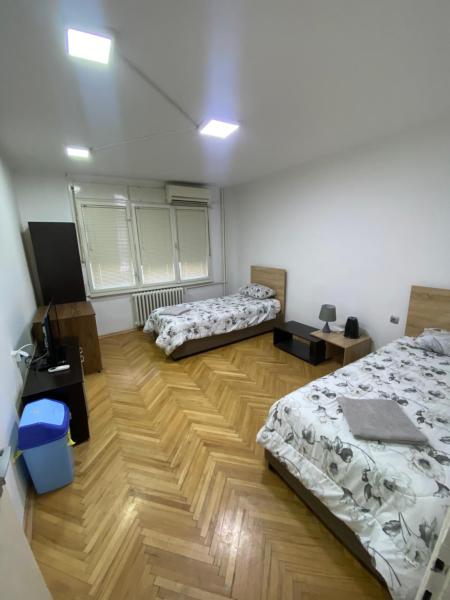 BOHEMIAN ROOMS HEART OF SKOPJE no Parking, Забронировать  Скопье Северная Македония