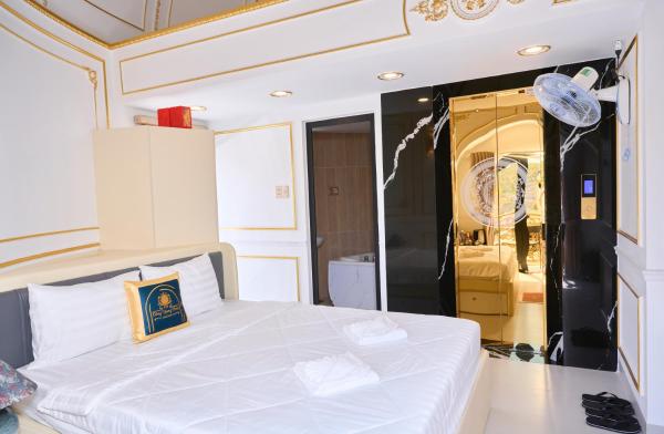 Đông Nhung Hotel, Забронировать  Отели Ninh Hải с парковкой, Парковка