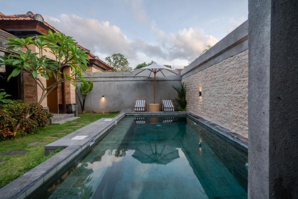 Maheeka Villa, Sanur, Забронировать  Отели Санур с парковкой, рядом с Музей Ле Майера, Парковка