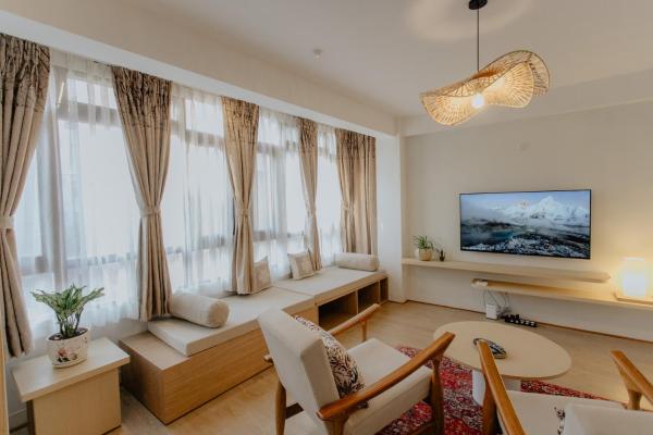 Sanskar Homes-fully furnished apartment near Patan Durbar Square-3 Units, Забронировать Апартаменты/квартира Отели провинции Багмати-Прадеш с парковкой, Парковка
