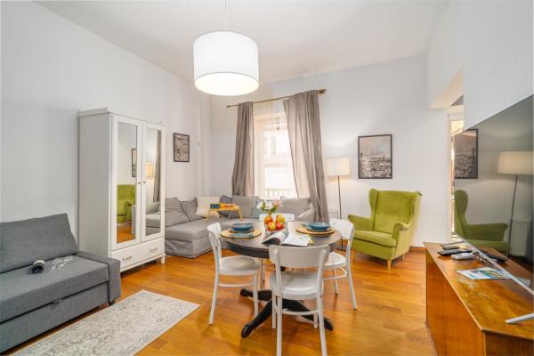 Floriańska Old Town Apartments, Забронировать Апартаменты/квартира Отели в центре Кракова, в центре