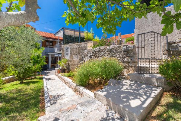 Apartment Galija, Punat historical center, Забронировать Апартаменты/квартира Пунат 