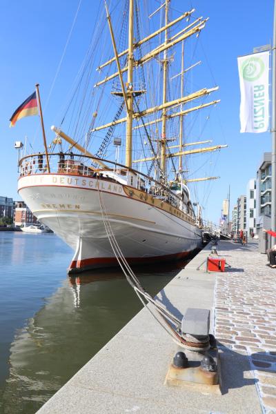 Schulschiff Deutschland Bremerhaven, Забронировать  Бремерхафен Бремен