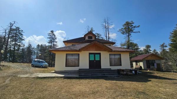 Grand Mumtaz Tangmarg, Забронировать  Tangmarg Джамму и Кашмир