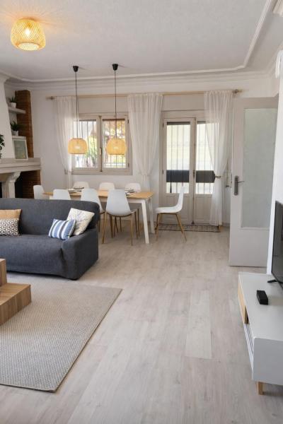 Private Pool Villa - 5BR Retreat - Alicante, Забронировать  Новельда Коста-Бланка
