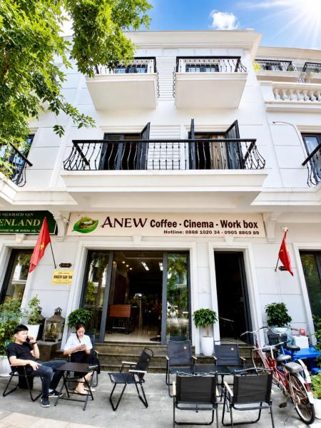 Anew Homestay & Sleepbox, Забронировать  Отели Халонг с парковкой, Парковка