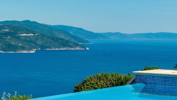 Villa Lusia pool&sauna Opatija by Villas Guide, Забронировать  Брсеч Opatija Riviera