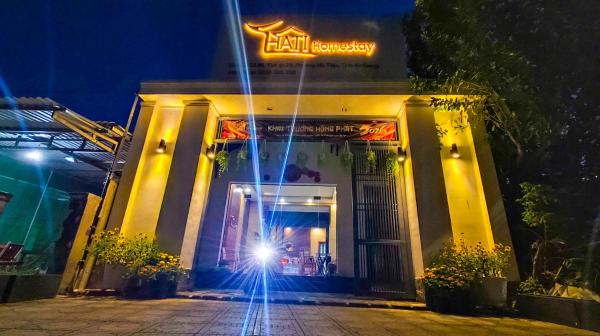 HATI Homestay, Забронировать  Отели Кьензянг с парковкой, Парковка