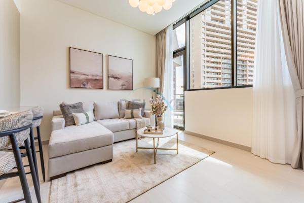 Bright 1BR Apartment Stay with Mini Pool, Near Community Parks - Binghatti Royale, Jumeirah Village Circle by Deluxe Holiday Homes, Забронировать Апартаменты/квартира Джумейра Дубай