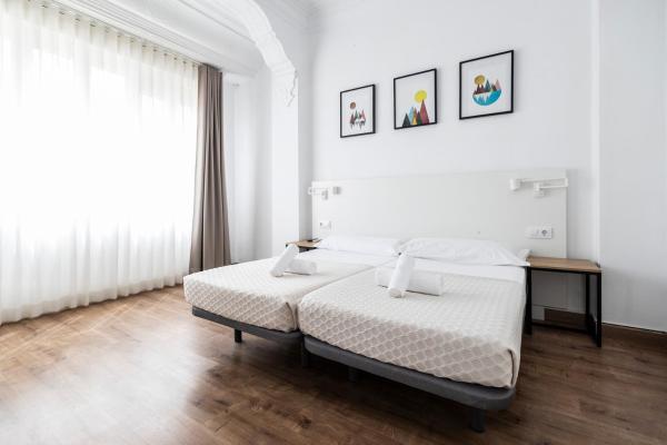 Colón Urban Rooms, Забронировать  Валенсия Коста-де-Валенсия