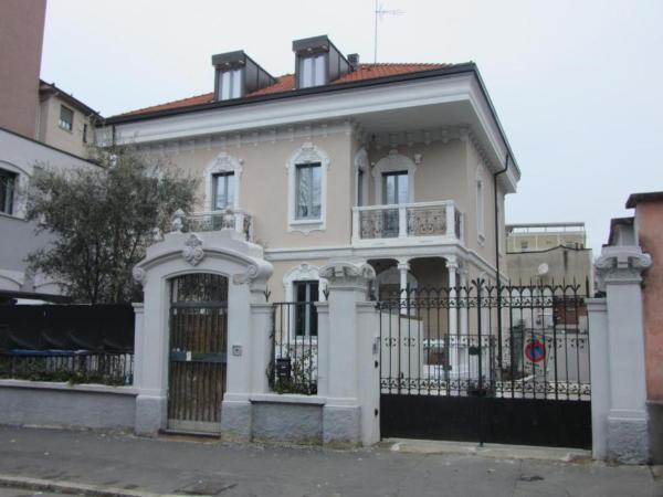 Liberty Domus Igi, Забронировать  Милан Ломбардия