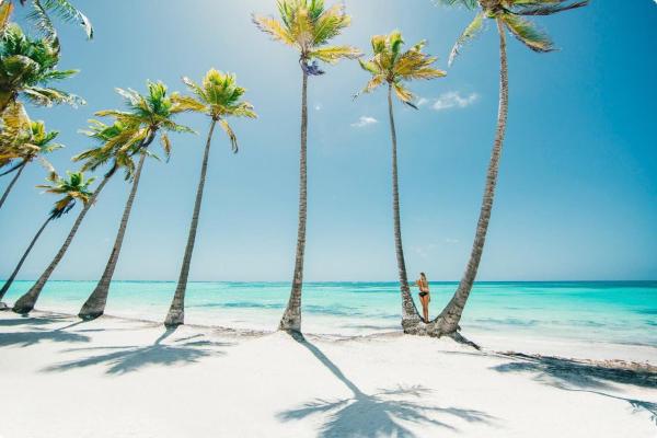 TROPICANA PALMS SUITES & STUDIOS playa LOS CORALES - wifi, bbq-grill, beach club & spa, Забронировать  Отели Пунта-Кана с парковкой, Парковка