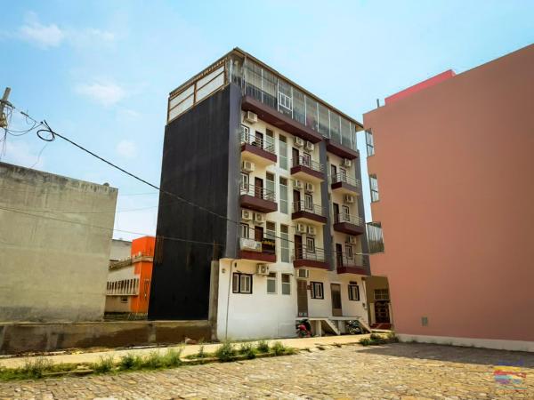 Hotel Thakur Harshit Bihari Kunj, Забронировать  Отели Вриндавана с парковкой, Парковка