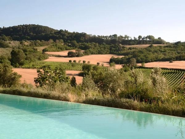 Casa Vacanze I Borghi, Забронировать  Отели Сан-Джиминьяно с парковкой, Парковка