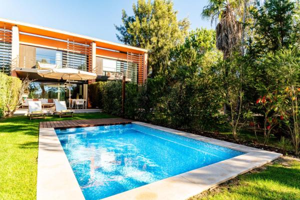 Troia Ocean Breeze Villa, Забронировать  Троя Побережье Алентежу, рядом с Поле для гольфа Troia Golf Course