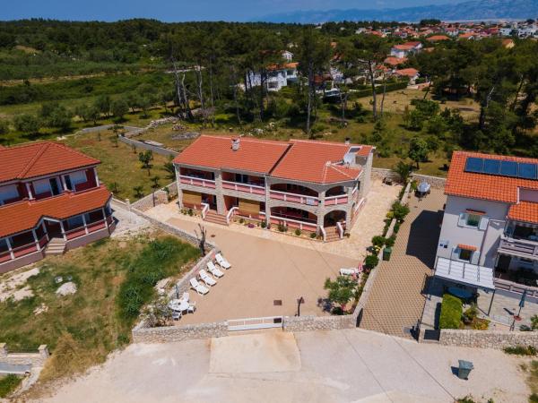 Apartments by the sea Vir - 24755, Забронировать Апартаменты/квартира Вир Zadar Islands