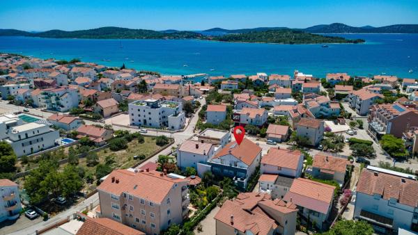 Apartments with parking space Srima - Vodice, Vodice - 25188, Забронировать Апартаменты/квартира Водице Шибенско-Книнская жупания