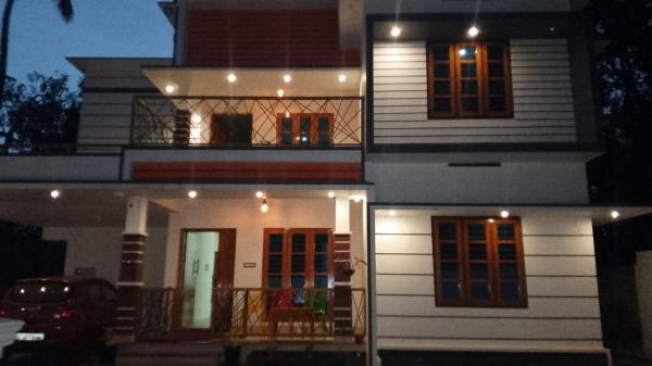 Cozy Rooms Homestay, Забронировать  Варкала штат Керала