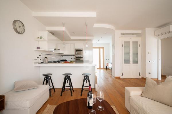 Gimber Lofts by Klodge, Забронировать  Ольбия Изумрудный берег