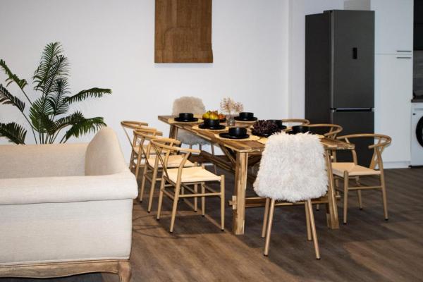 Lucky Strike Hostel, Забронировать  Отели земли Шлезвиг-Гольштейн с парковкой, Парковка