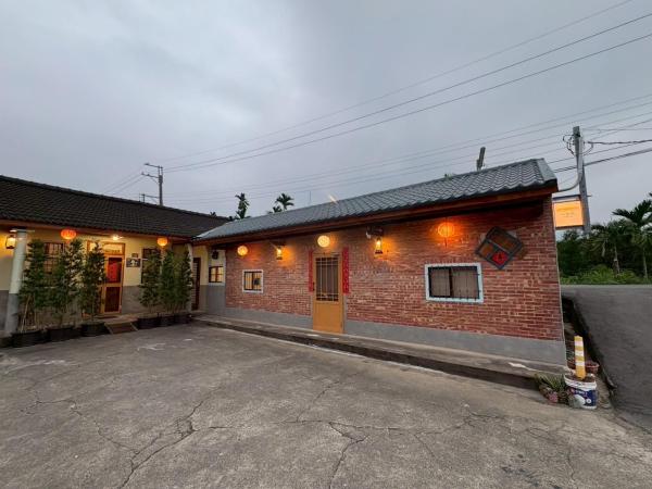 Courtyard House, Забронировать  Чжушань Уезд Наньтоу