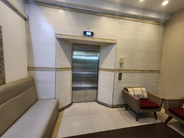 New VC Hotel Bangkok, Забронировать  Бангкок провинция Бангкок, рядом с Музей восковых фигур Мадам Тюссо