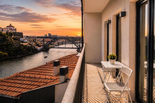 Douro & Bridge Views l Boutique Apartments, Забронировать Апартаменты/квартира Порту Регион Порту