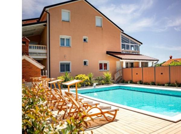 Apartments Foric
