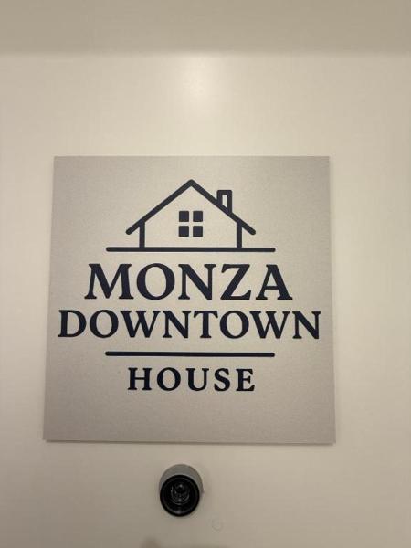 Monza Downtown House Via Bartolomeo Zucchi 5 Monza, Забронировать  Монца Ломбардия