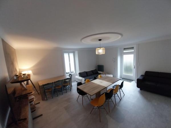 Chez Lilian & Isa - Gîte 6 - 8 personnes, Забронировать  Пузож 